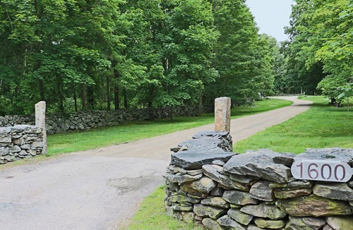 Saunderstown House | Experience Unforgettable Rhode Island Adventure-On Us. nnnSee our offers below.