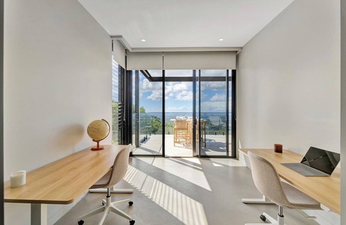 Tallai Apartment | Experience unparalleled luxury at this modern architectural masterpiece.