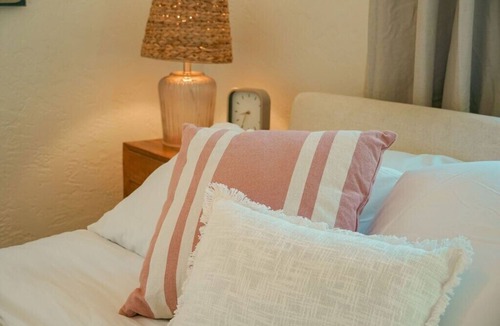 Nob Hill House | Experience your Mid-Century Dream in the heart of Nob Hill!