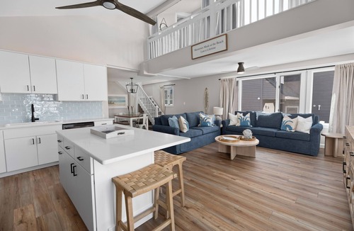 Town Bank House | Experienced host's new VRBO: Bayside Blessings!