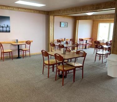 Botwood Hostel | Exploits Inn and Suites