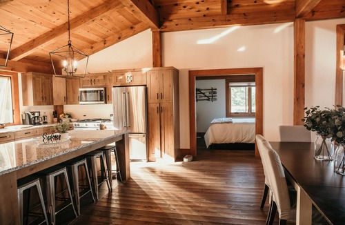 Falcon Lake Cottage | Explore Adventure Island