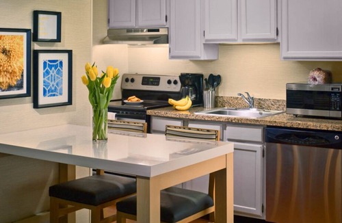 Somers Point House | Explore Atlantic City's Dining & Entertainment! Complimentary Breakfast Buffet!