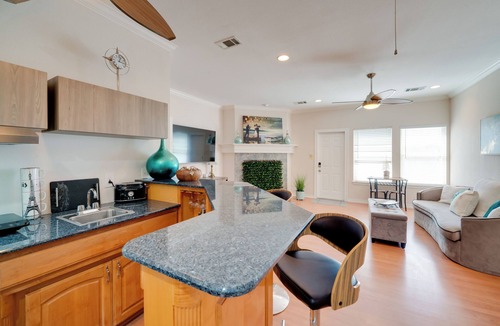 Cedar Hill Apartment | Explore Cedar Hill State Park! Apt w/Pool Access