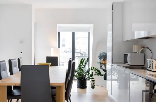 London City Centre Apartment | Explore Central London from a Luxurious Penthouse