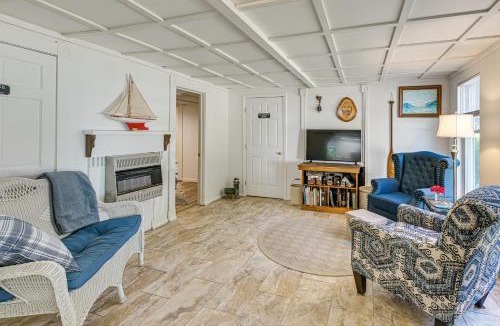 Orland Apartment | Explore Coastal Maine! Cozy Apt w/Yard & Garden