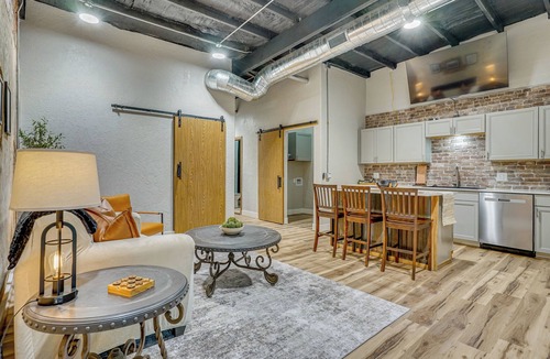 Burkburnett Apartment | Explore Dtwn Burkburnett! Industrial Apt w/Patio