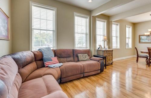 Murphy Apartment | Explore Historic Dtwn! Walkable Loft in Murphy