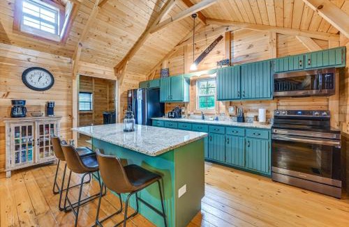 Cub Run House | Explore Mammoth Cave Cabin with Fire Pit and Grill!