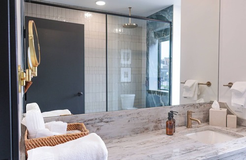 Marquette Hotel | EXPLORE Marquette Historic District
