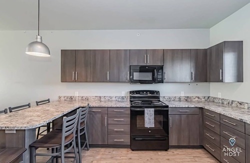 Rexburg Apartment | Explore Natural Parks, Walk to BYU, Gym & Parking