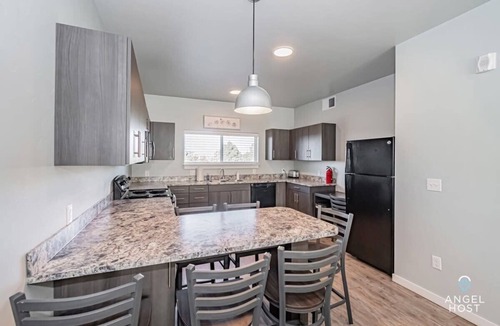 Rexburg Apartment | Explore Natural Parks, Walk to BYU, Gym & Parking