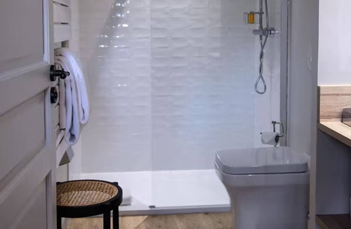 Canapville Hotel | Explore Normandy from Historic Manor w/Pool & Spa Near Beaches & Cycling Paths