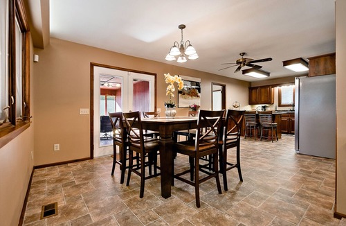 Huntsville House | Explore North West Arkansas with all the comforts of home