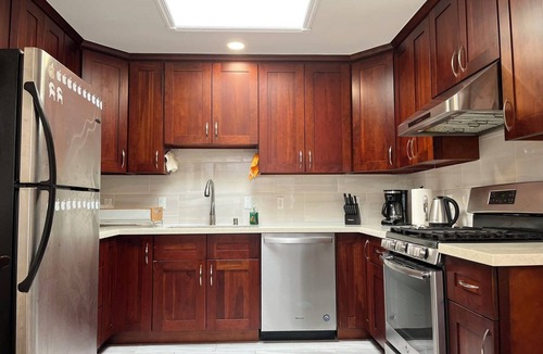 Parkside House | Explore ocean beach and San Francisco Zoo Private 3BD/1BA