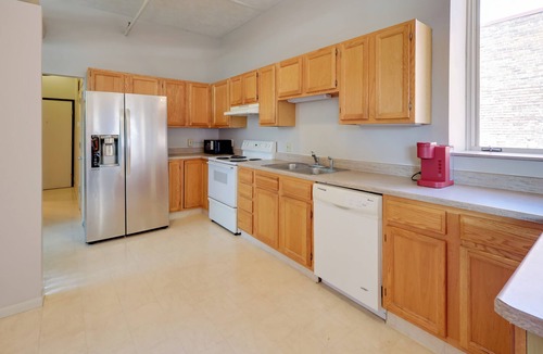 Old Market Condo | Explore Old Market: Convenient Omaha Condo