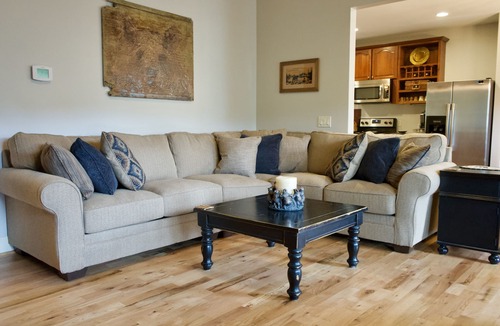 Dahlonega House | Explore, Relax: Mountain House, Yahoola Creek, Cherokee Forest