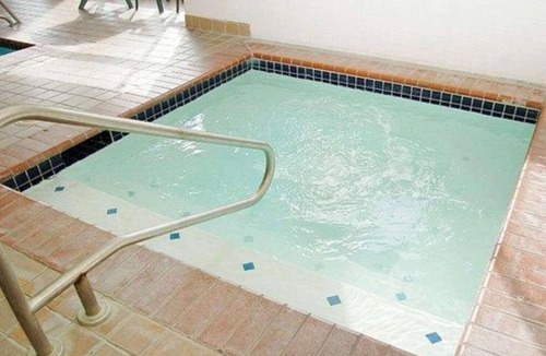 Federal Way House | Explore Seattle and Tacoma from this room !