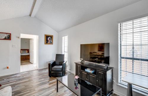 Dallas House | Explore the City w/Ease! Quiet East Dallas Base