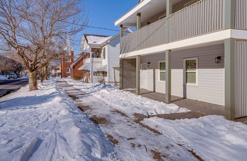 Bellepoint Apartment | Explore the Hinton Historic District! Luxe Studio
