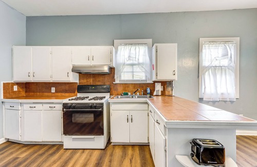 Clarksville House | Explore the Ozarks: Arkansas Family Home!
