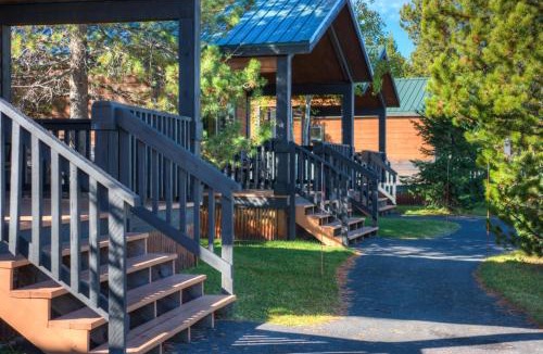 West Yellowstone Cabin | Explorer Cabins at Yellowstone