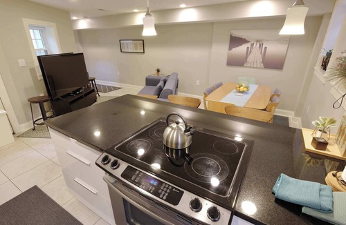 Stanton Park Apartment | Explorers Paradise Walk to Capitol!