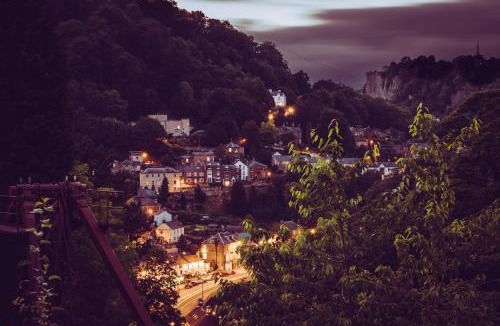 Matlock Bath Cabin | Explorers Retreat Matlock Bath