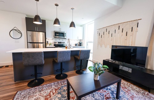 Brewerytown Apartment | Exploring Philly-You,Cozy 1Bdrm-Getaway