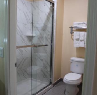 Humble Hotel | Express Inn and Suites