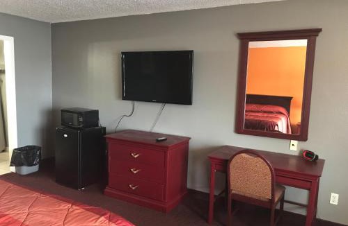 Bay City Hotel | Express Inn Bay City