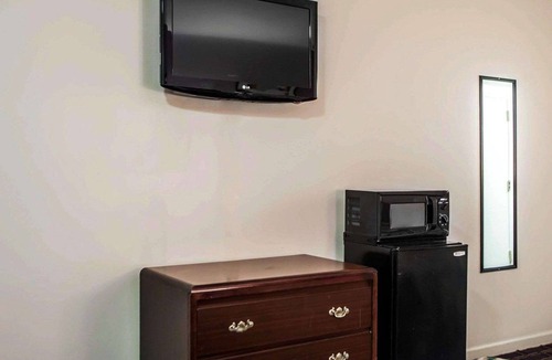 Rahway Hotel | Express Inn -Rahway