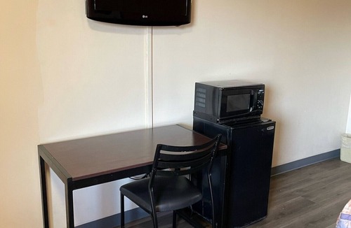 Rahway Hotel | Express Inn -Rahway