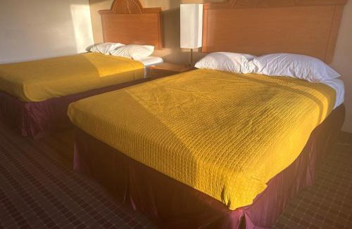 Greenville Hotel | Express Inn & Suites