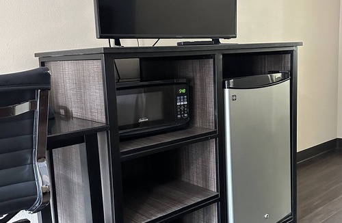 Hartselle Hotel | Express Inn & Suites