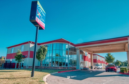 Norman Hotel | Express Inn & Suites
