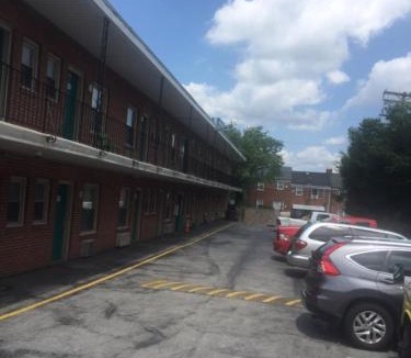 Towson Hotel | Express Inn