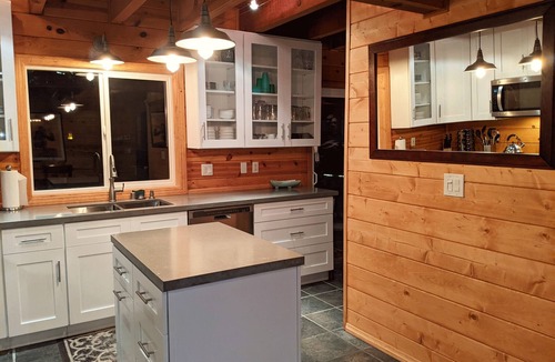 Lake Arrowhead House | Exquisite 3-bedroom mountain home, steps to Lake Arrowhead Village and lakefront