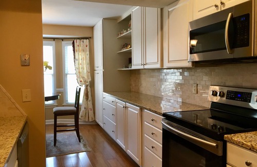 Greenville House | Exquisite 3BR Suite in Prime Greenville 2.2 miles to ECU