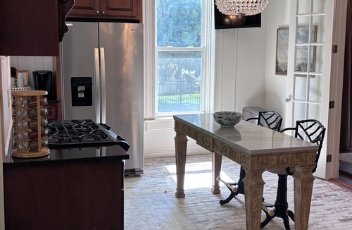 St. Charles Historic District House | Exquisite 4 bed & 4 bath with POOL in Historic District near Main Street