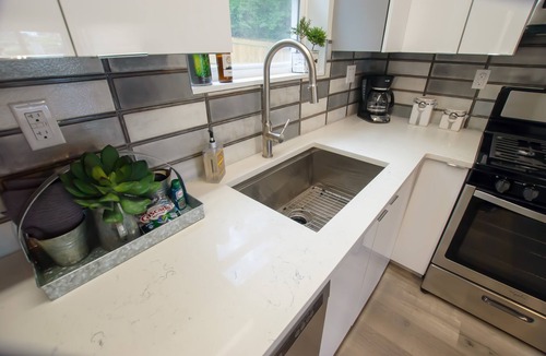 South Side Flats House | Exquisite 4Bed/3.5Bath Home W/Garage +Rooftop Deck