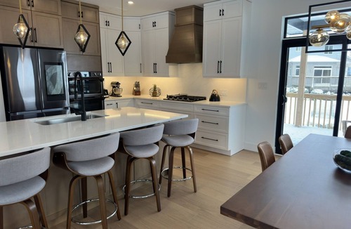Port Elgin House | Exquisite 6 Bedrooms Contemporary Home