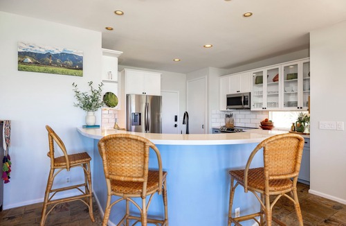 Mokuleia House | Exquisite Bali-Style Beachfront, Two Master Suites