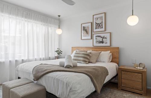 Forresters Beach House | Exquisite Beachside Luxury Resort Style Pool