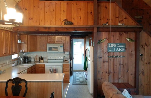 Long Lake House | Exquisite Cabin on Beautiful Long Lake