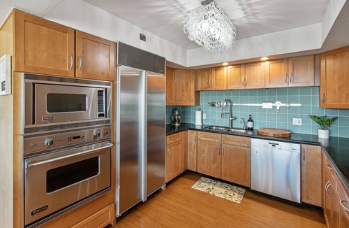Rossmoyne House | Exquisite City Views