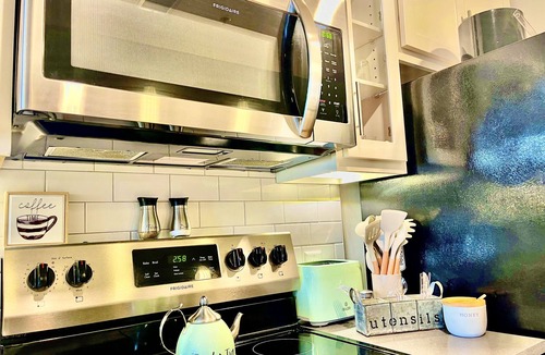 North Chesterfield Condo | *EXQUISITE Cityscape+River Views *Central RVA*