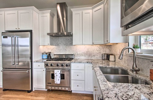 Philipsburg House | Exquisite Discovery Mtn Home w/Sweeping Views!