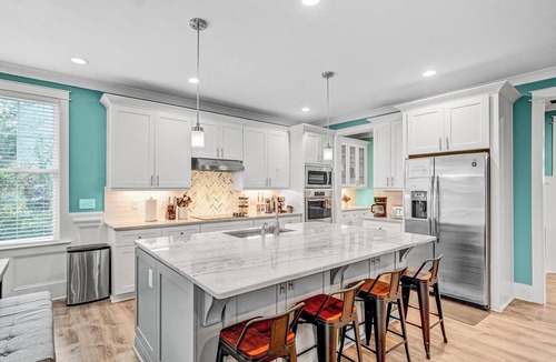 Durham House | Exquisite Downtown Retreat2 Min to DPAC 5 Min Dukenn