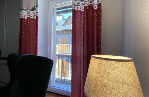 Llivia Apartment | Exquisite high mountain duplex in the town centre of Llívia
